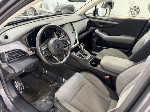 Used 2022 Subaru Outback Premium image 27