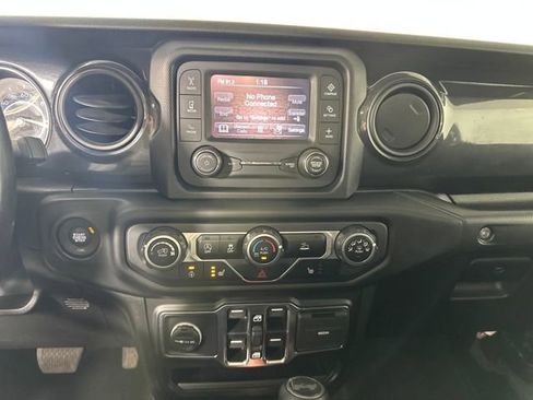 Used 2021 Jeep Wrangler Unlimited Sport image 21