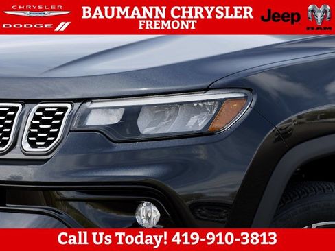 New 2026 Jeep Compass Limited AWD/4WD image 10