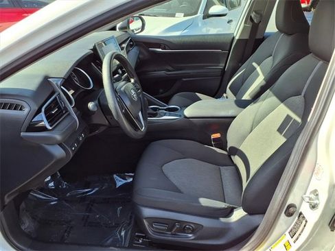 Used 2024 Toyota Camry LE image 13