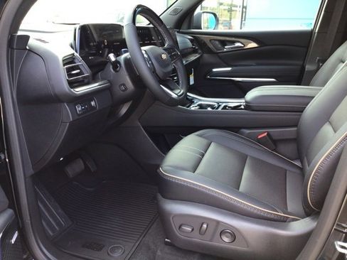 New 2026 Chevrolet Traverse High Country image 11