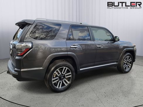 Used 2018 Toyota 4Runner Limited image 5