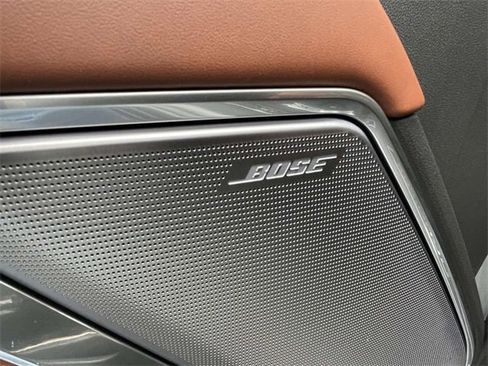 New 2026 GMC Sierra 2500 Denali Ultimate w/ LPO, Black Badging Package image 13