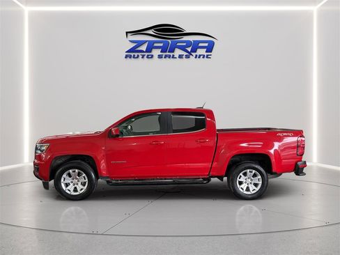 Used 2018 Chevrolet Colorado LT AWD/4WD image 4