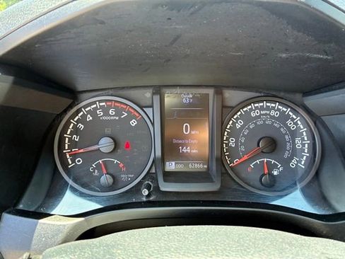 Used 2020 Toyota Tacoma SR w/ SX Package AWD/4WD image 11