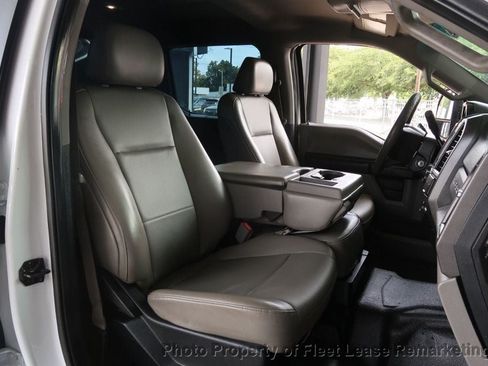 Used 2018 Ford F250 XL w/ Power Equipment Group AWD/4WD image 42