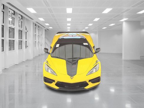Used 2023 Chevrolet Corvette Stingray Premium Conv w/ Z51 Performance Package RWD image 2
