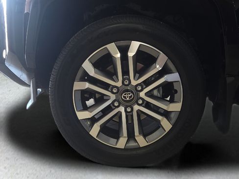 New 2026 Toyota 4Runner Limited AWD/4WD image 8