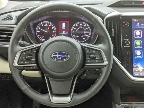 New 2025 Subaru Ascent Limited image 18