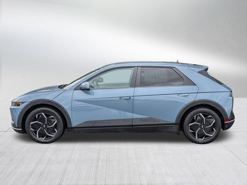 Certified 2023 Hyundai Ioniq 5 SEL w/ Cargo Package AWD/4WD image 4
