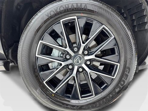 Used 2026 Lexus GX 550 image 70