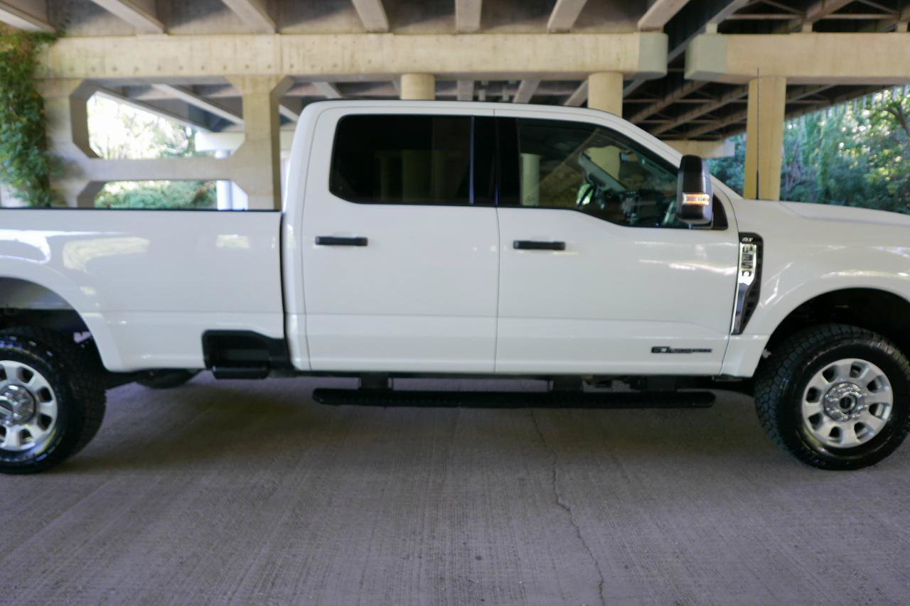 Used 2024 Ford F350 XLT AWD/4WD image 26