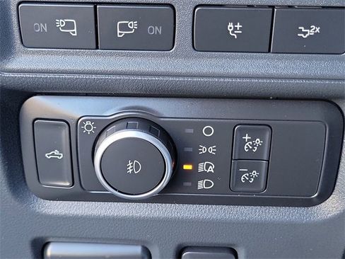 Used 2022 Ford F150 XLT w/ Equipment Group 302A High image 18