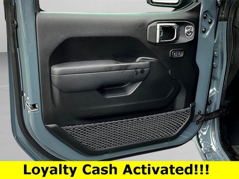 New 2025 Jeep Gladiator Sport image 23