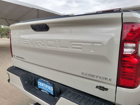 Used 2026 Chevrolet Silverado 1500 Custom image 23