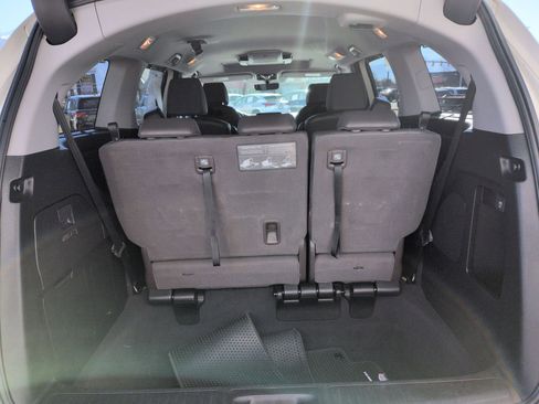 Used 2018 Honda Odyssey Elite image 32