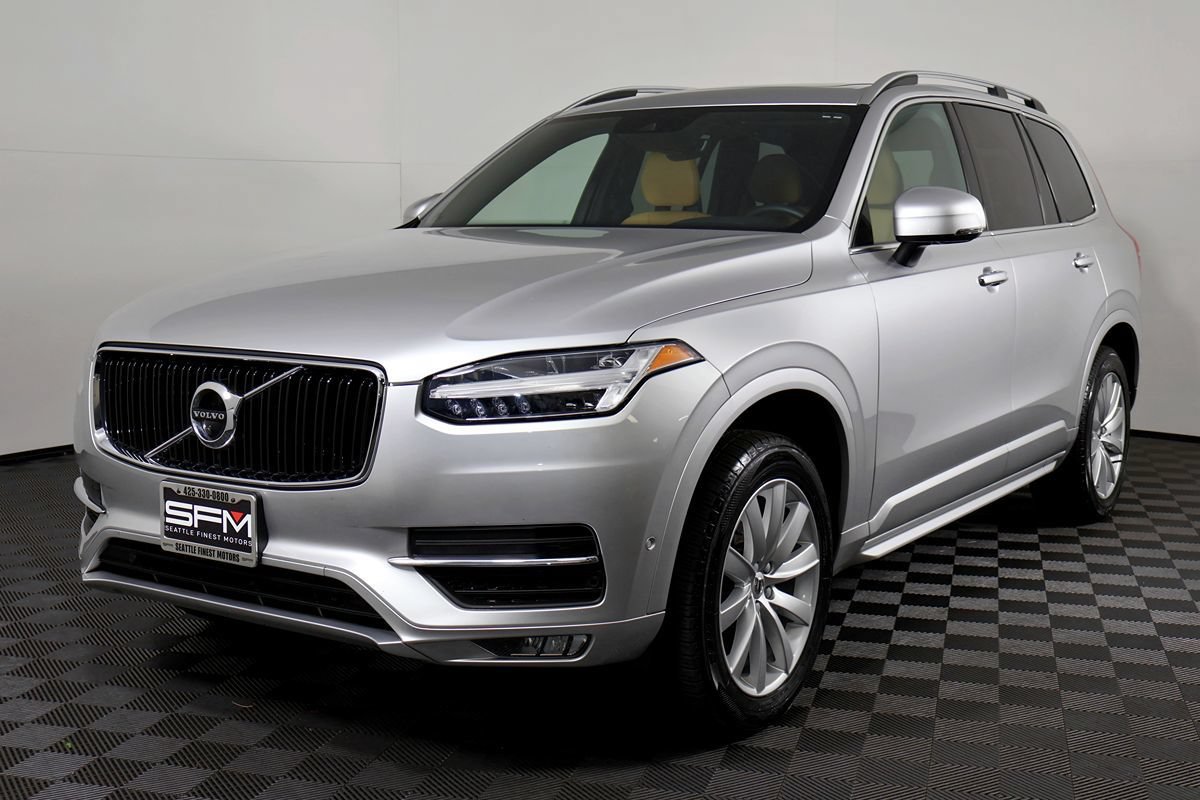 Used 2018 Volvo XC90 T5 Momentum w/ Convenience Package AWD/4WD image 3