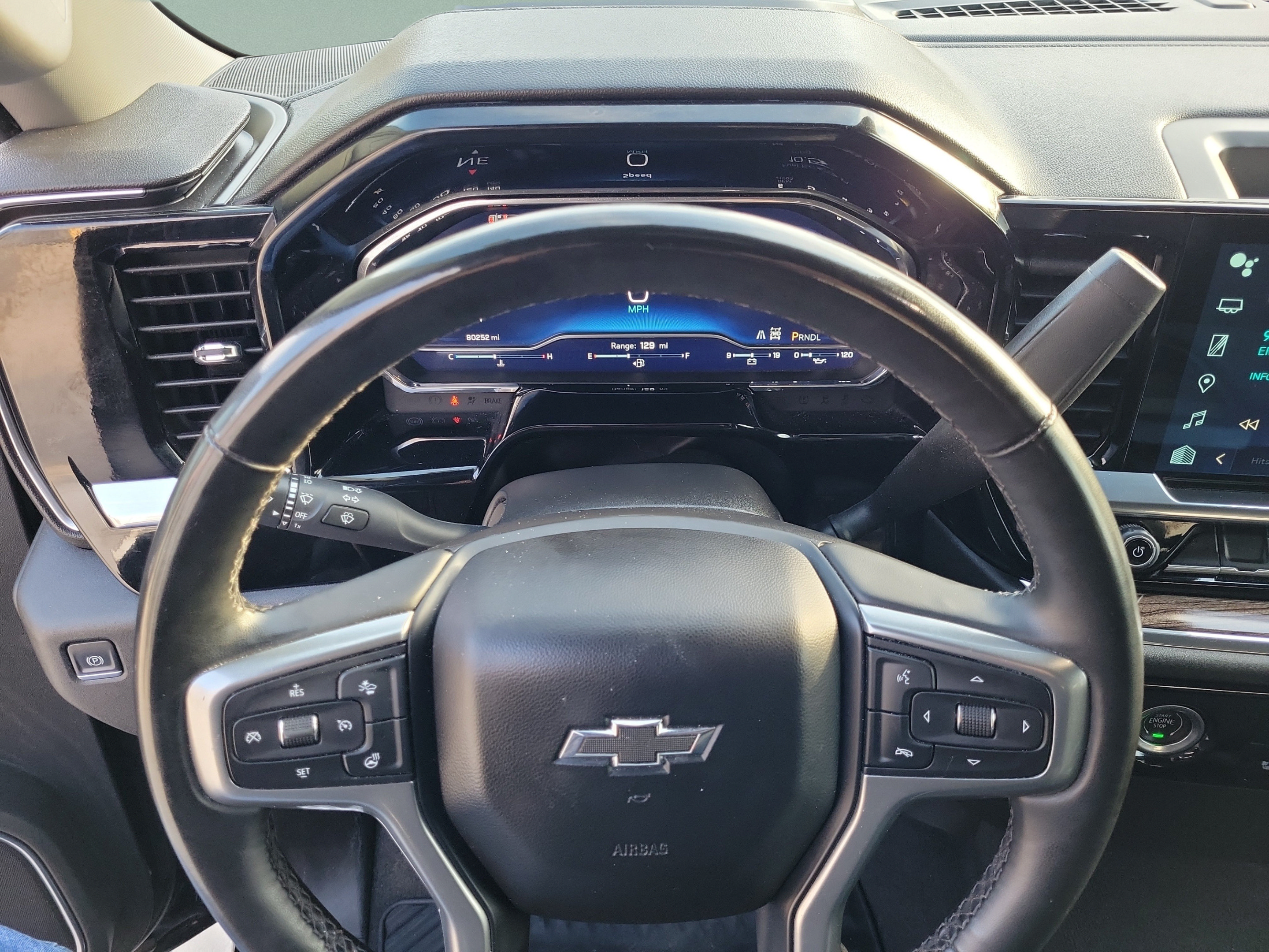 Used 2024 Chevrolet Silverado 1500 RST AWD/4WD image 16