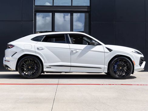 Used 2025 Lamborghini Urus S AWD/4WD image 10