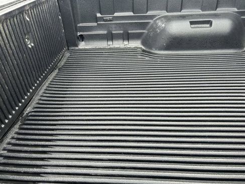 Used 2016 Ford F250 Lariat w/ Lariat Interior Package image 12