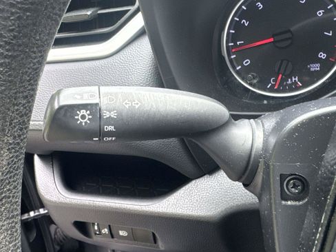 Certified 2021 Toyota RAV4 LE AWD/4WD image 19