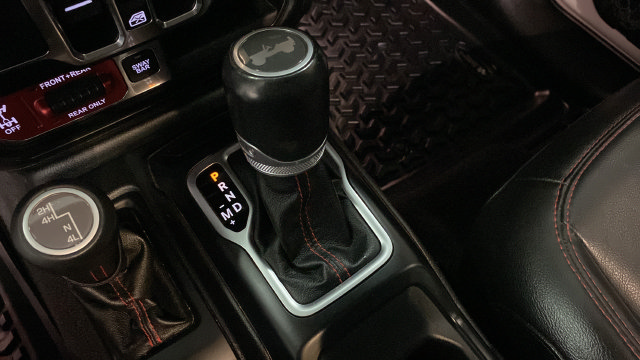 Used 2020 Jeep Wrangler Unlimited Rubicon w/ LED Lighting Group AWD/4WD image 19
