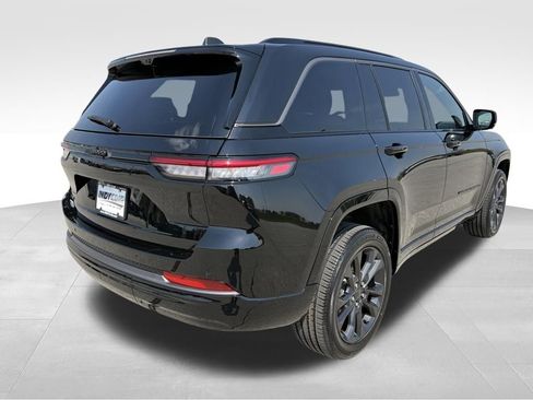 New 2026 Jeep Grand Cherokee Limited AWD/4WD image 4