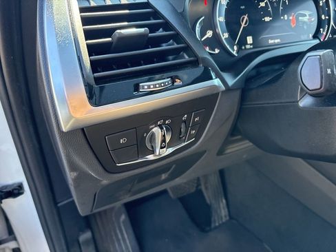 Used 2018 BMW X3 xDrive30i AWD/4WD image 18