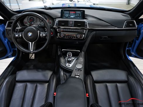Used 2020 BMW M4 Convertible w/ Competition Package image 65