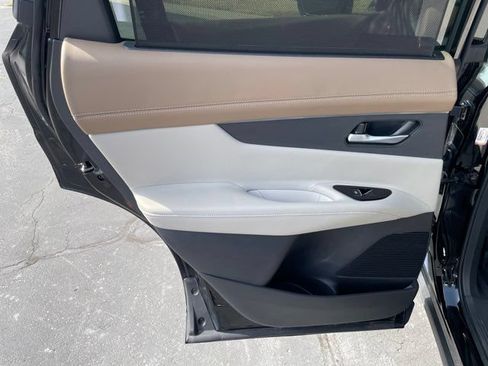 Used 2025 Nissan Murano Platinum w/ Cargo Package AWD/4WD image 17