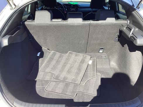 Used 2019 Honda Civic EX image 12