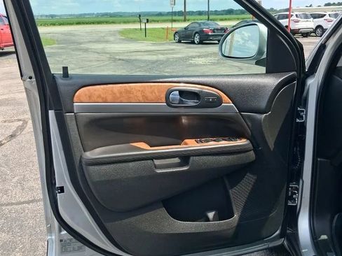Used 2012 Buick Enclave Leather FWD image 13