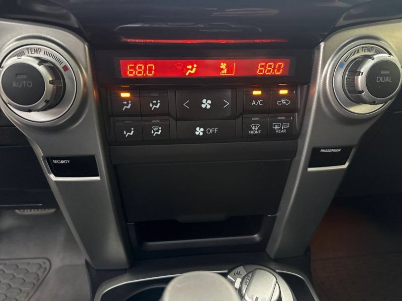Used 2011 Toyota 4Runner Limited AWD/4WD image 27