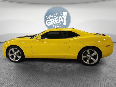 Used 2010 Chevrolet Camaro SS w/ LPO, Ground Effects Package RWD image 7