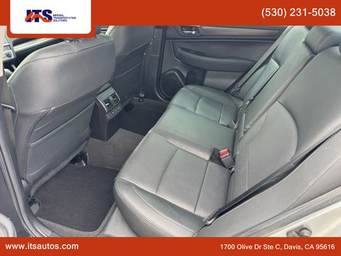 Used 2016 Subaru Legacy 3.6R Limited image 11
