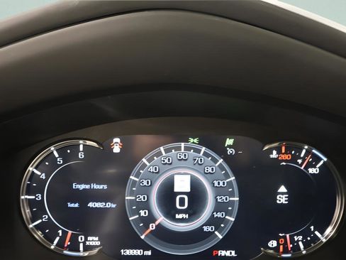 Used 2020 Cadillac Escalade Platinum image 13