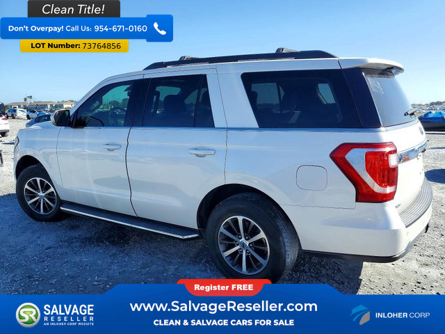 Used 2018 Ford Expedition XLT w/ Equipment Group 202A RWD image 3