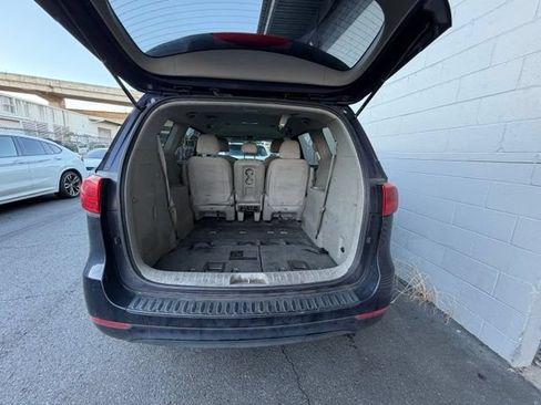 Used 2018 Kia Sedona LX FWD image 11
