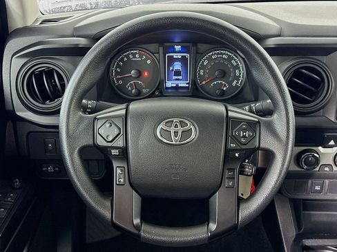 Used 2022 Toyota Tacoma SR image 26