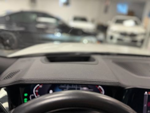 Used 2022 BMW 430i xDrive Convertible w/ M Sport Package image 23