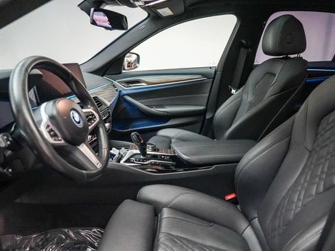 Used 2023 BMW 530e w/ M Sport Package RWD image 19