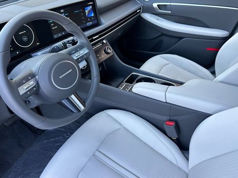 New 2025 Hyundai Sonata SEL FWD image 10