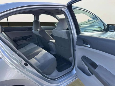 Used 2008 Honda Accord LX-P image 17