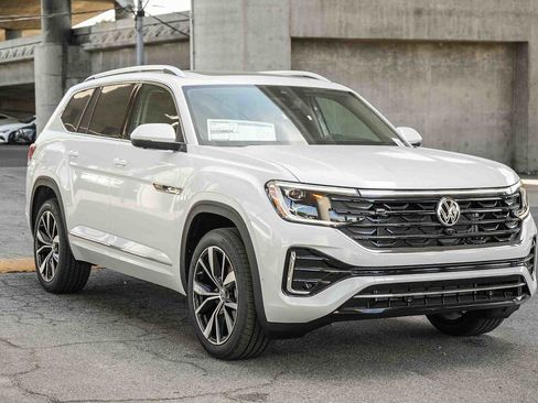New 2026 Volkswagen Atlas SEL Premium R-Line image 3