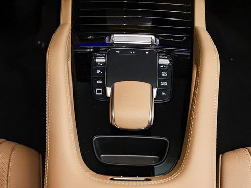 New 2026 Mercedes-Benz GLE 450 4MATIC image 17