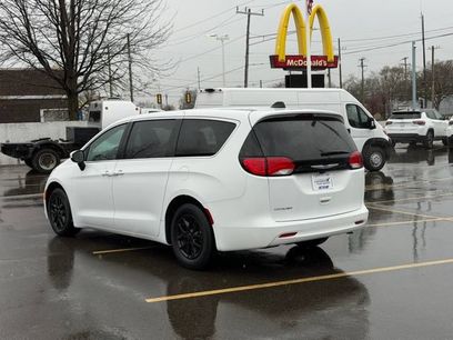 Certified 2023 Chrysler Voyager LX