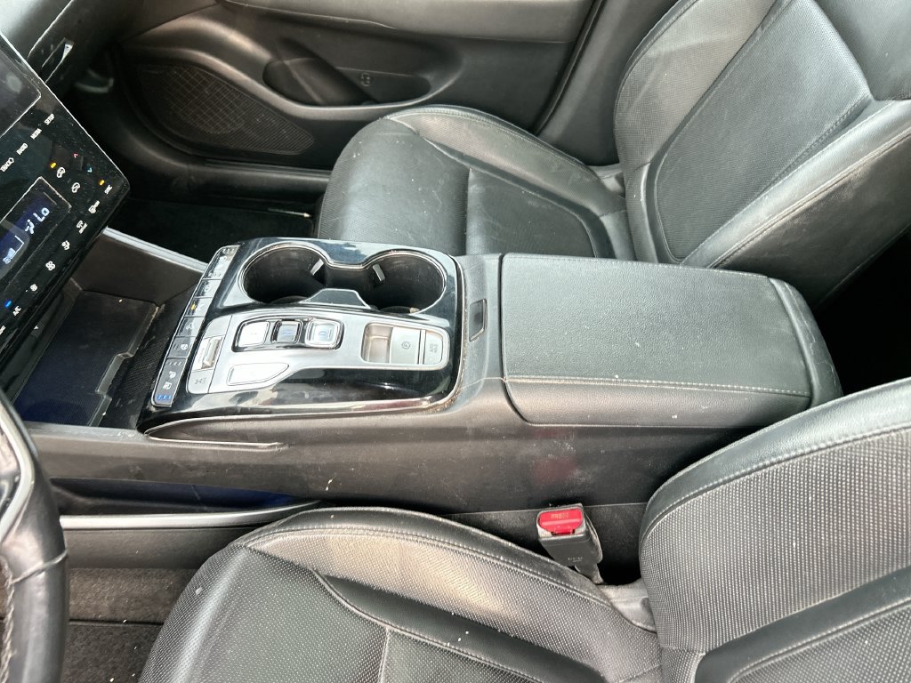 Used 2023 Hyundai Tucson Limited w/ Cargo Package AWD/4WD image 30