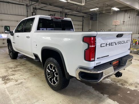 New 2026 Chevrolet Silverado 3500 LTZ w/ LTZ Plus Package AWD/4WD image 16