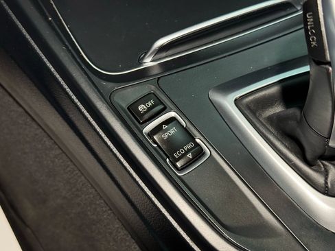 Used 2018 BMW 328d Sedan image 38