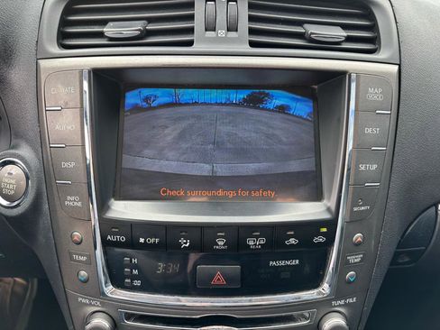 Used 2012 Lexus IS 250 w/ Premium Pkg Value Edition image 18